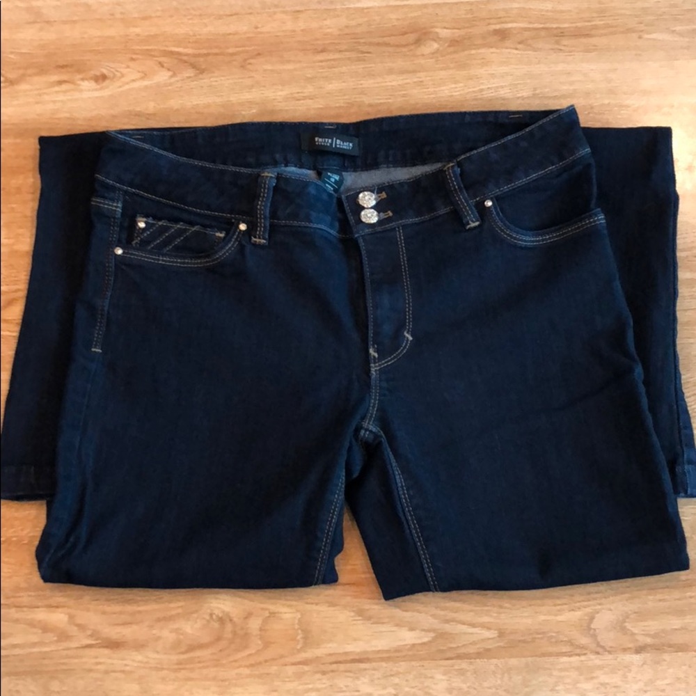 White House Black Market 6R Skinny Flare Jeans